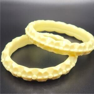 Vintage Mid-Century W Germany Acrylic Pastel Yellow Floral Bangles Set of 2